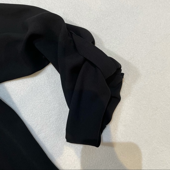 Small BLack Pleione Flowy Spread Collar Blouse Top - Picture 9 of 13